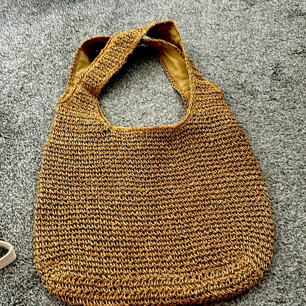 Straw handbag